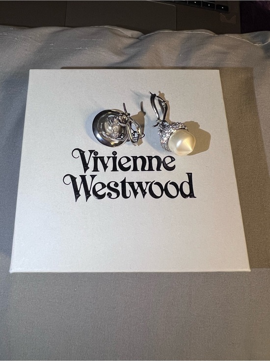 Vivienne Westwood Jewelry - Vivienne Westwood Silver Orb Pearl Drop Crystal Acorn Pendant Earrings